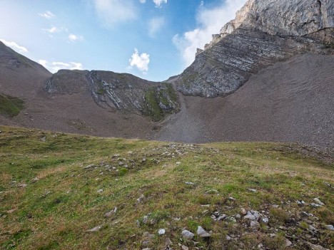 Le Passage du Père et le Trou de la Mouche