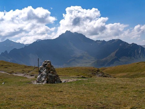 L'Aiguille du Grand Fond depuis le Col de la Sauce