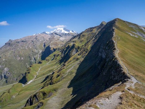 Le Mont Blanc au loin