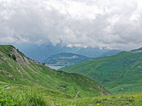 Barage et lac de Roselend