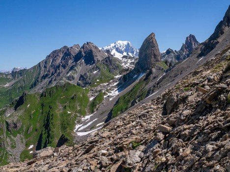 La Pierra Menta et le Mont Blanc
