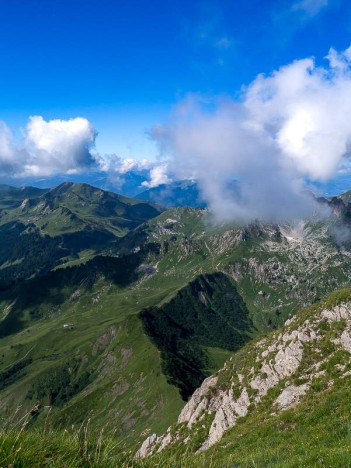 De la Pointe de Haute Béne, les cols de Foron et de Chalune