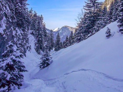 Par la combe du Vallon de Pratcel