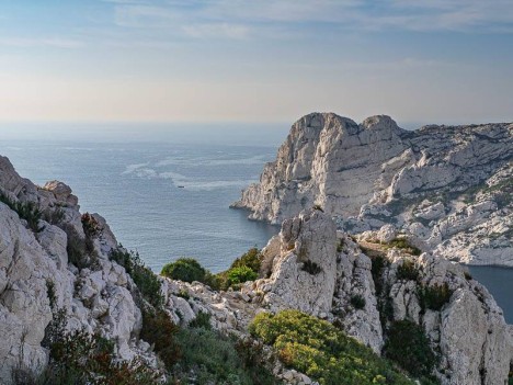 En descendant du Baou Rond